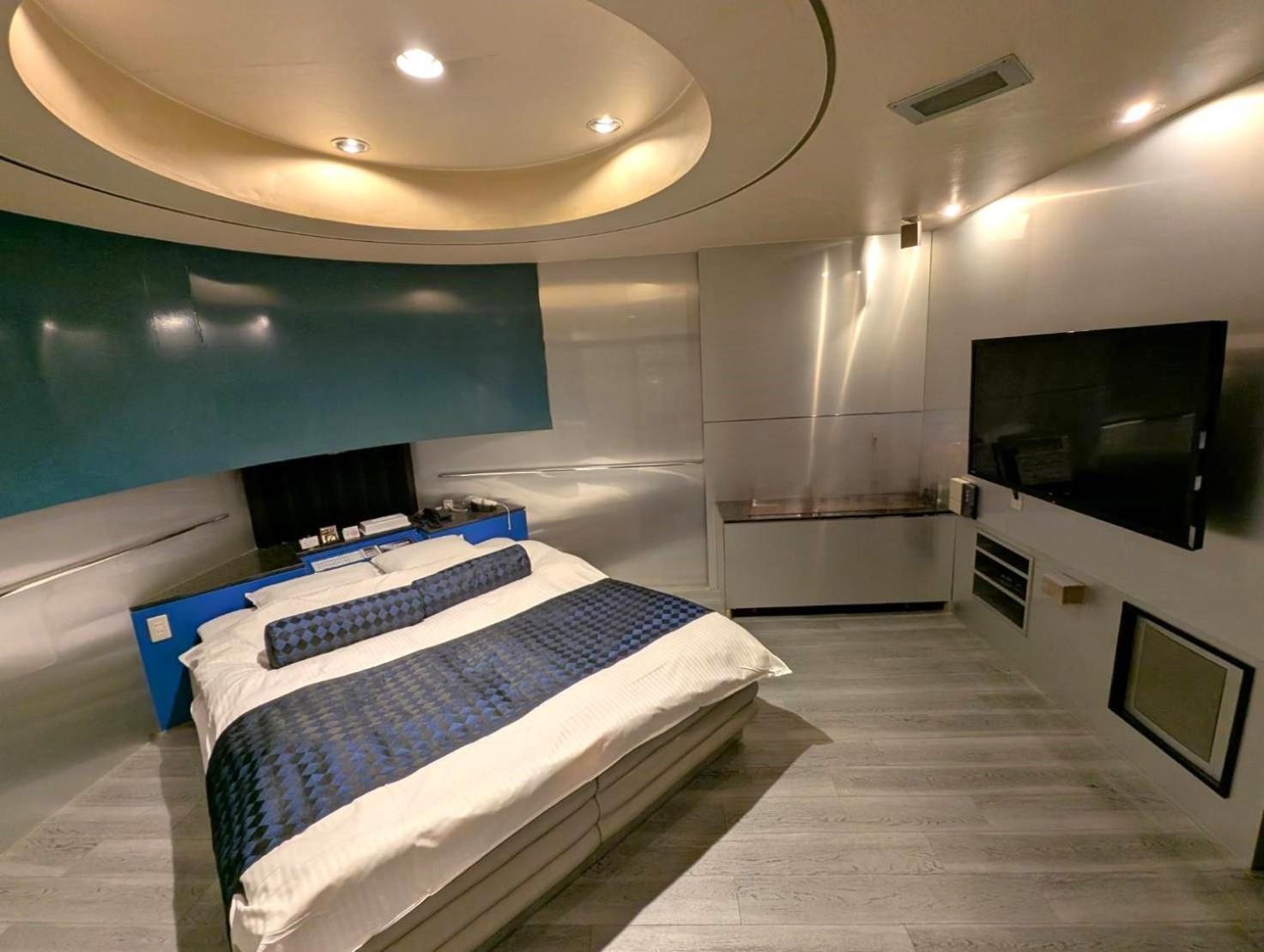 Hotel First (Adults Only) Ikeda  Dış mekan fotoğraf